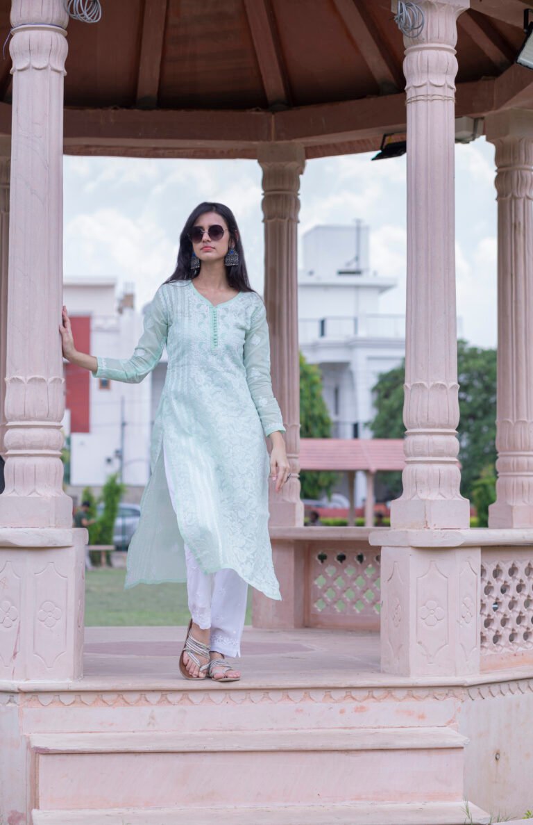 Naayab Lucknowi Chikankari Kurta | Voil Cotton fabric | Handwork chikankari | Indian wear | Summer Cottons | Ethnic wear | lucknowi chikankari | Intricate